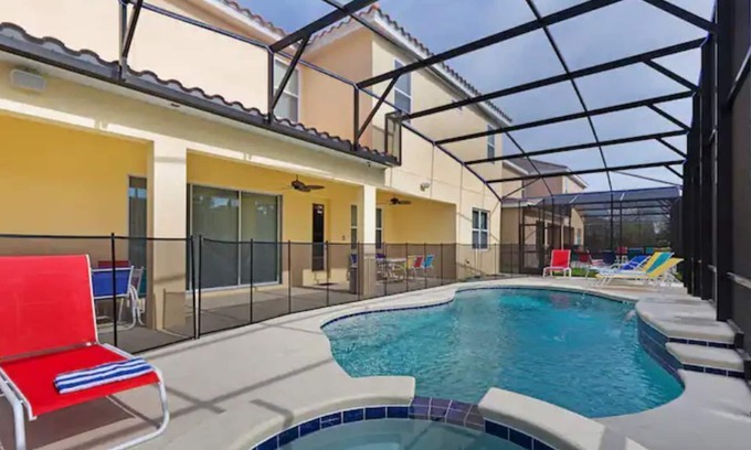 Briargrove Casa | Modern Private Pool/Bowling Alley,Disney World