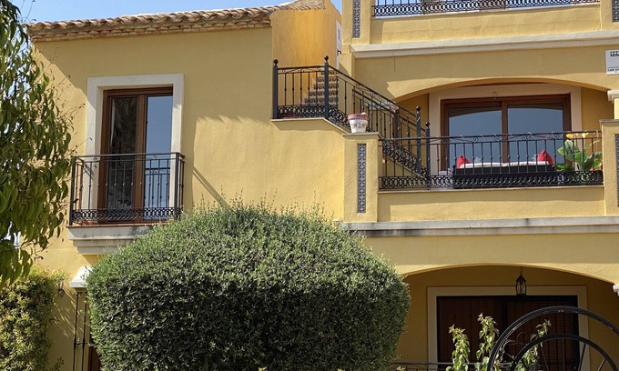 Algorfa Apartamento | Apartamento privado en la azotea con WIFI en el popular complejo de golf