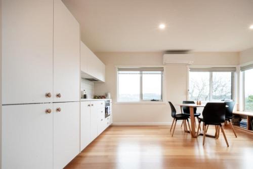 South Launceston Apartamento | Modern Self Contained Unit Views Parking and WiFi
