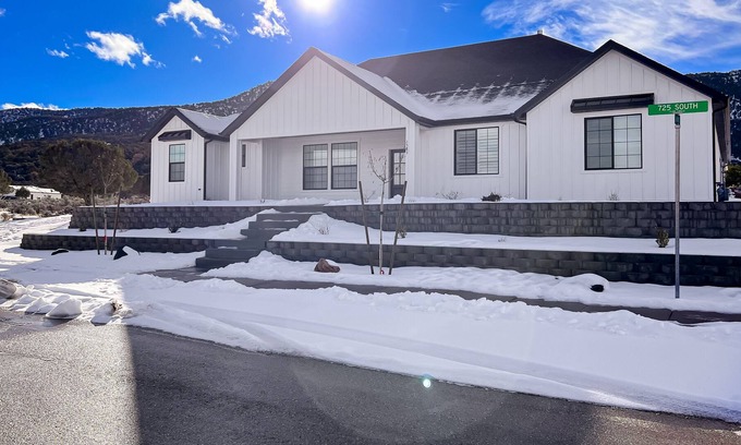 Parowan Casa | Modern, serene getaway with a hot tub, gas fireplace, sunny patio, W/D, and AC