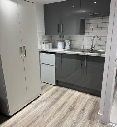 Sheffield Apartamento | Modern Sheffield Studio WiFi Parking, Smart TV