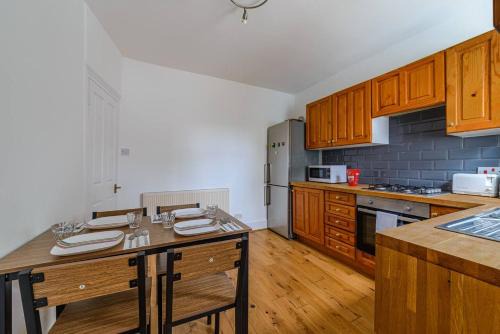 Stratford Casa | Modern Simplicity 10mins from Westfield, Stratford