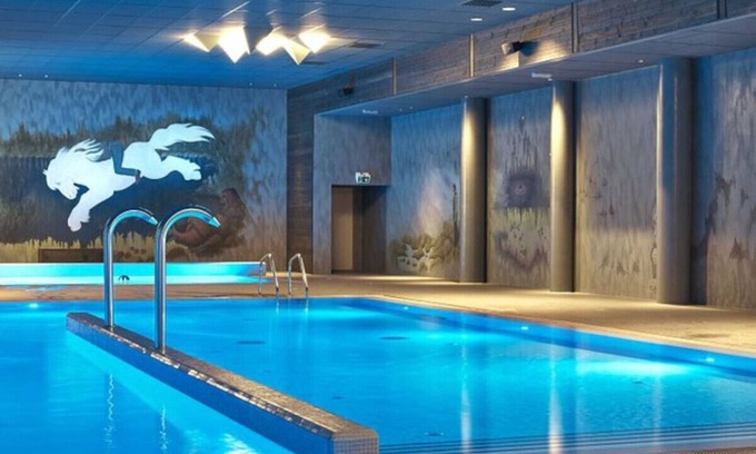 Hol Municipality Cabina | Modern ski cabin w WiFi games carcharger