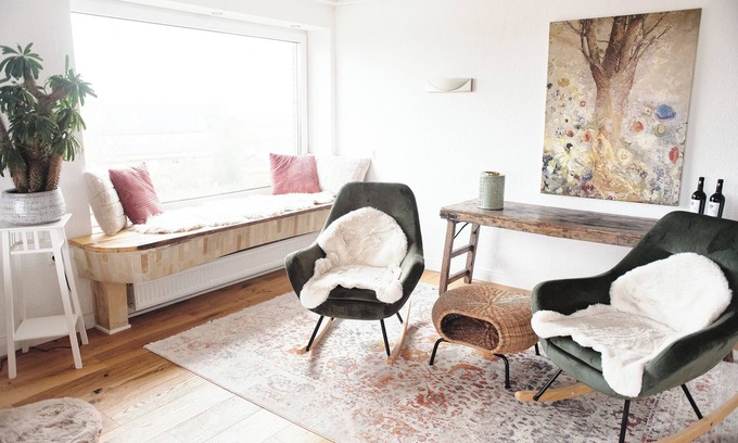 Hollern-Twielenfleth Apartamento | Modern, spacious top-floor apartment with panoramic views of the Elbe
