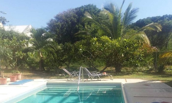 Enterprise Condominio | Condominios modernos y amplios de 2 dormitorios / 2 baños con piscina, cerca de varias playas.