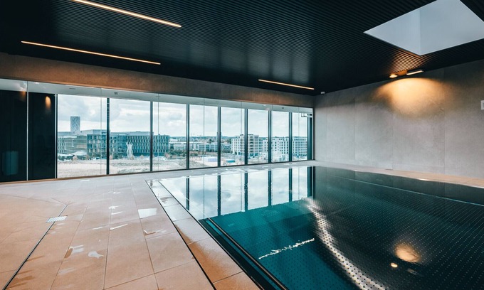 Gasperich Apartamento | Modern&Spacious Apt with Gym&Pool ID235