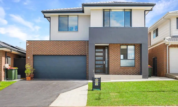 Colebee Casa | Modern, Spacious & Close to Park Colebee