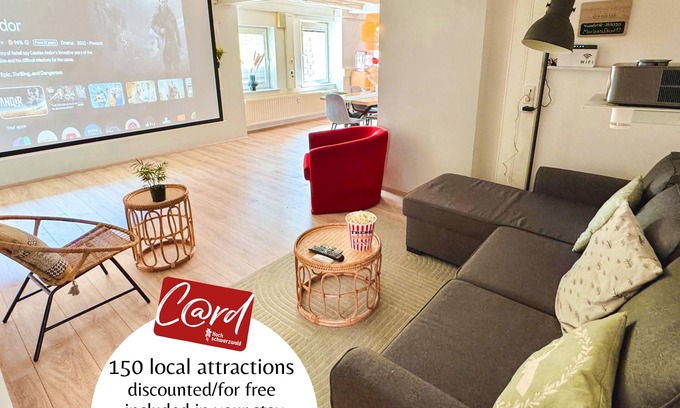 Lenzkirch Apartamento | Modern & Spacious, Home Cinema & popcorn, parking, near lake, ideal for families
