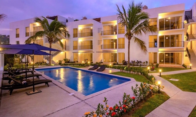 Manzanillo Apartamento | Modern & Spacious Manzanillo Apartment near all shops
