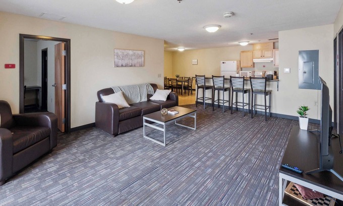 Ontario Apartamento | Modern & Spacious Retreat with Balcony & Amenities