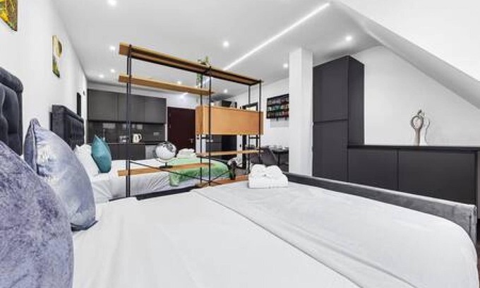 Golders Green Apartamento | Modern Spacious Suite Sleeps 4 in Central London