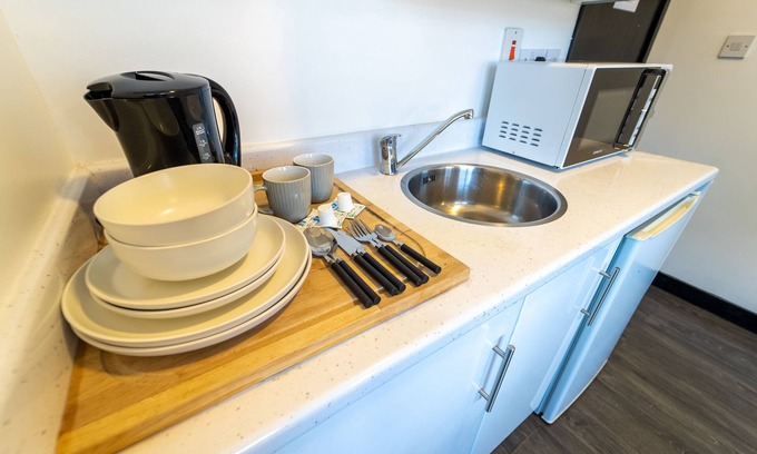 Selly Oak Apartamento | Modern Studio 10 Mins on Train to City!