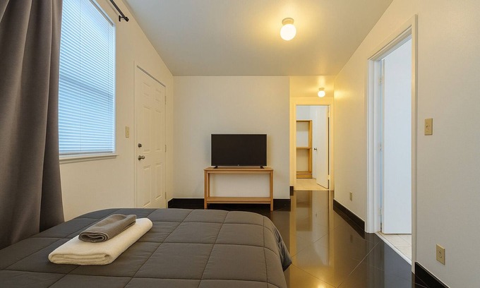 Midtown Casa | Modern Studio in the Heart of Wynwood
