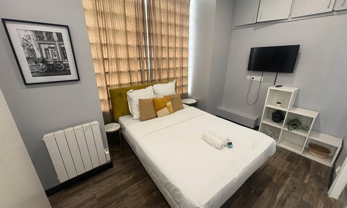 Batignolles Apartamento | Bright Studio in Batignolles