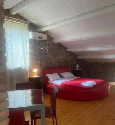 Marano Marchesato Apartamento | Modern Studio with Mountain View in Marano Marchesato, 60 m²