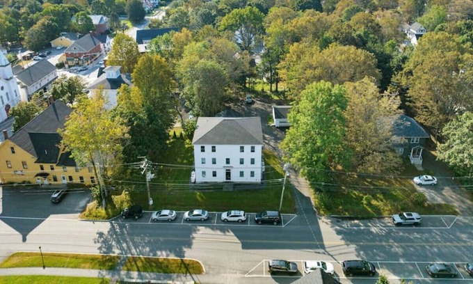 Gorham Apartamento | Modern Studio | Wi-Fi | Long Term Available