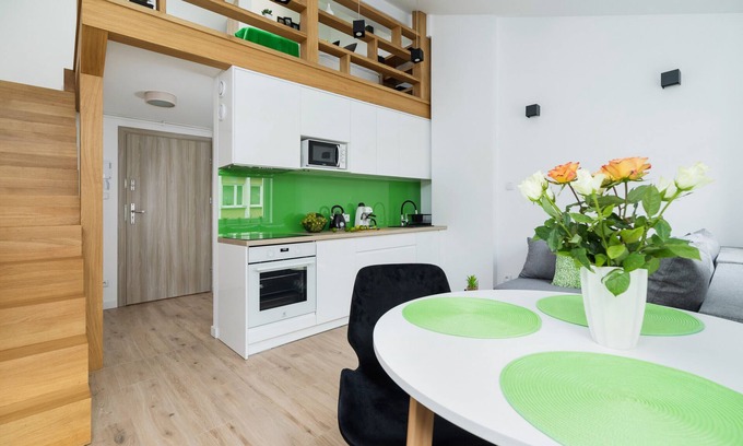 City Centre Apartamento | Modern Studios Stachowicza by Renters