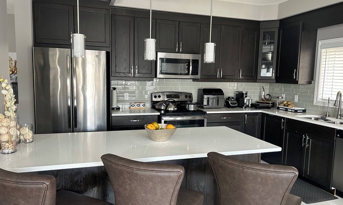 Doon South Casa | Modern Stunning House 4Bed 2.5 bath