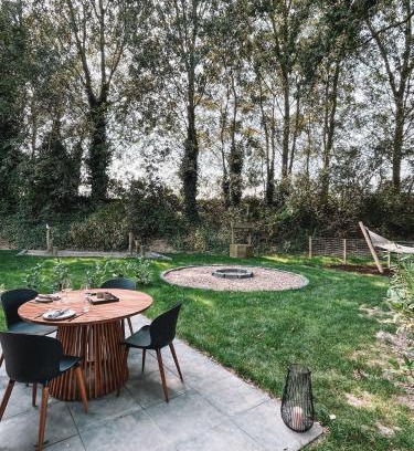 Heinkenszand Chalet De Esquí | Modern Tiny House Sari in Zeeland near the sea