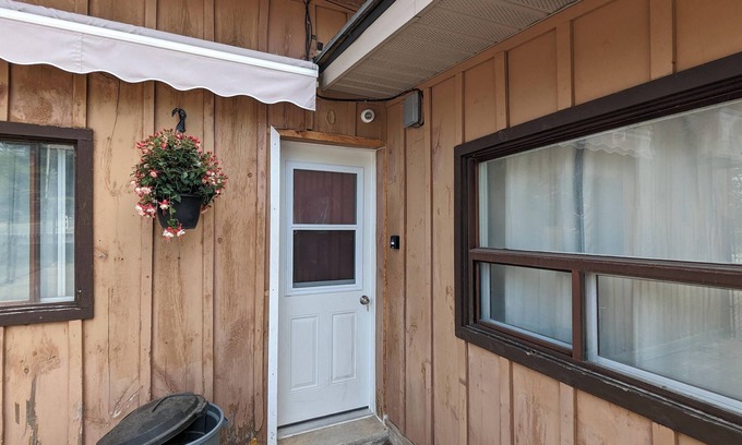 Wasaga Beach Cabaña | Modern Tiny Wood Cottage #0 Camping style Cottages 5 minutes to the beach!