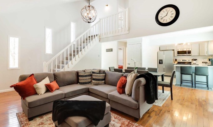 Tobyhanna Casa | Modern Tobyhanna Home Near Lake Carobeth!