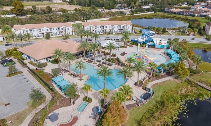 Haines City Casa | Modern Townhouse, Balmoral Resort Haines City Vacation Rentals