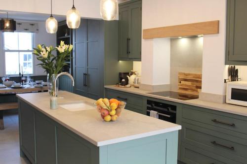 Beaumaris Casa | Modern Townhouse in the heart of Beaumaris
