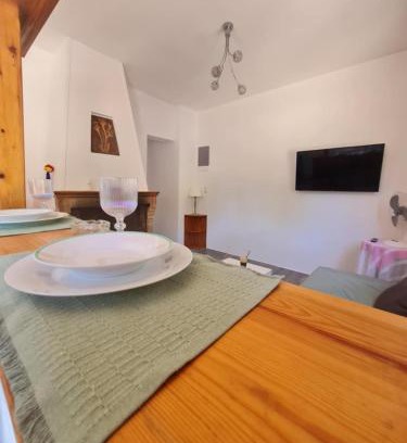 Nea Makri Casa | Modern traditional tranquil house with garden