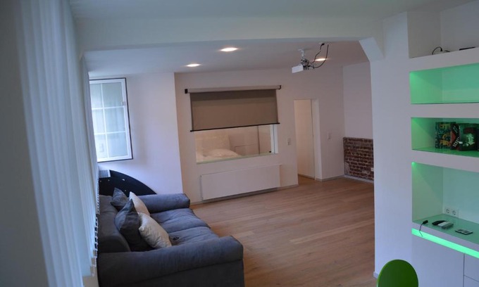 Gemarkung Barmen Apartamento | Modern und Ruhig in Wuppertal mit Heimkino-Beamer! Top Ausstattung und Privatparkplatz an der Unterkunft