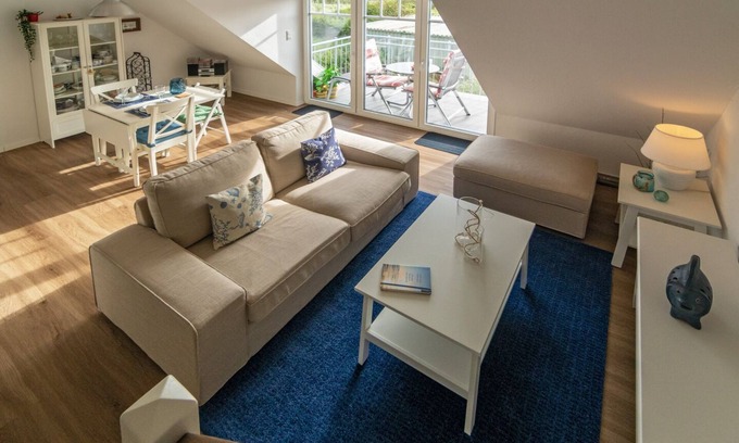 Westeraccumersiel Apartamento | Modern upper apartment Meerglück with infrared cabin