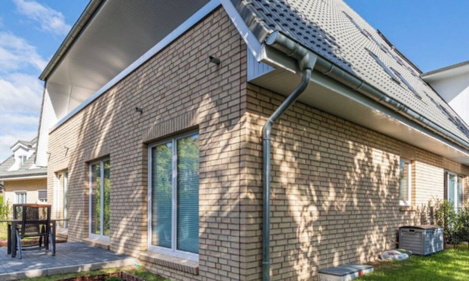 Timmendorfer Strand Apartamento | Modern vacation apartment "Bikini Bottom" with garden. Dogs welcome!