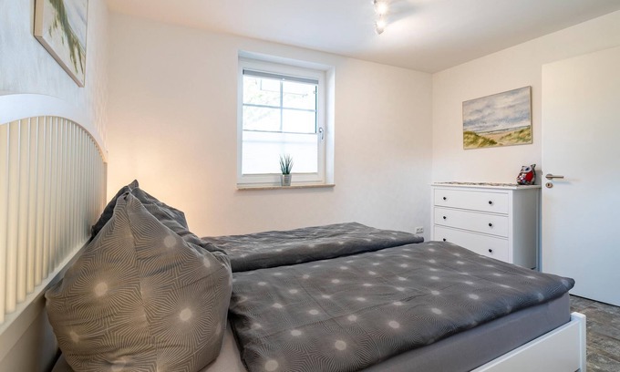 Graal Mueritz Apartamento | Modern vacation apartment with fireplace close to the beach