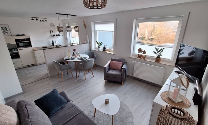 Warburg Apartamento | Modern vacation apartment "Diemelaue" located on the Diemel, own garden seating area