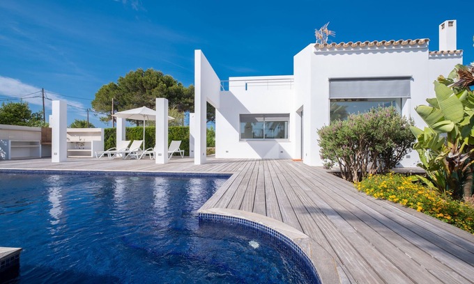 Santandria Villa | Moderna villa "Xipell 9" con piscina y barbacoa