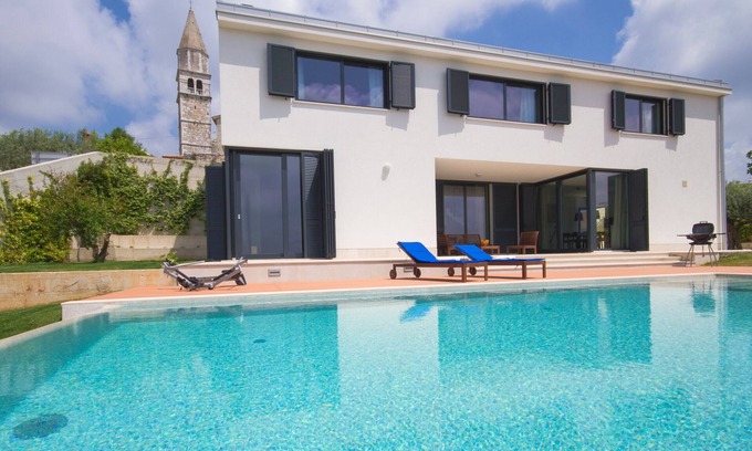 Strpacici Villa | Villa Anna by Villas Guide