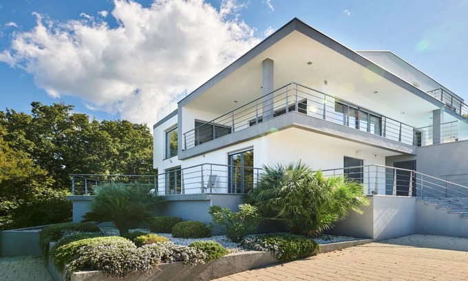 Malinska-Dubasnica Villa | Villa Blue Ocean / Beautiful Villa Blue Ocean in Njivice, island of Krk