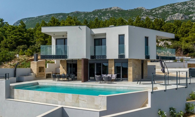 Orebic Villa | Villa Luce by Villas Guide