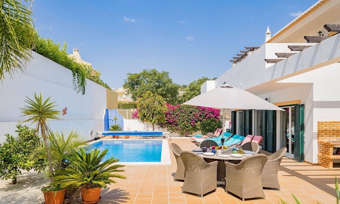 Albardeira Villa | Villa With Free Wi-fi A/C Private Pool [can be Heated] Table Tennis Fitness Room Near the Beach [rlag83]