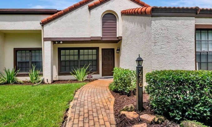 Saddlebrook Villa | Modern Villa Retreat in Saddlebrook Resort