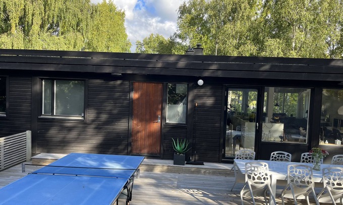 Saltsjo-Duvnas Villa | Modern villa with spa bath near Stockholm city, swimming and nature