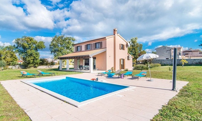 Rakovci Villa | Jessica Villa - Villa moderna con aire acondicionado, gran jardín y piscina privada! - Wi-Fi gratis
