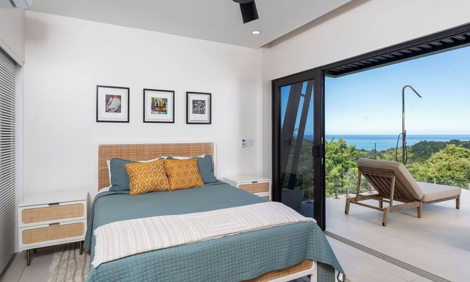 Rio Seco Villa | Modern Villa with Stunning Views of Las Catalinas perfect for families