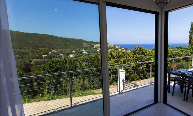 Sisco Villa | Modern villa with sea and mountain views Cap Corse