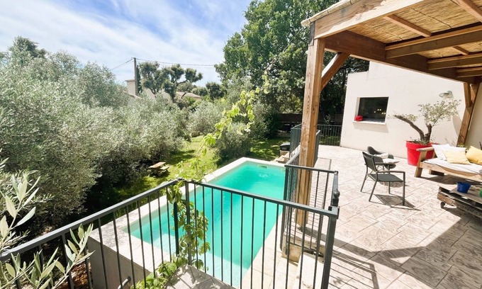 Boisseron Casa | Modern villa with swimming pool