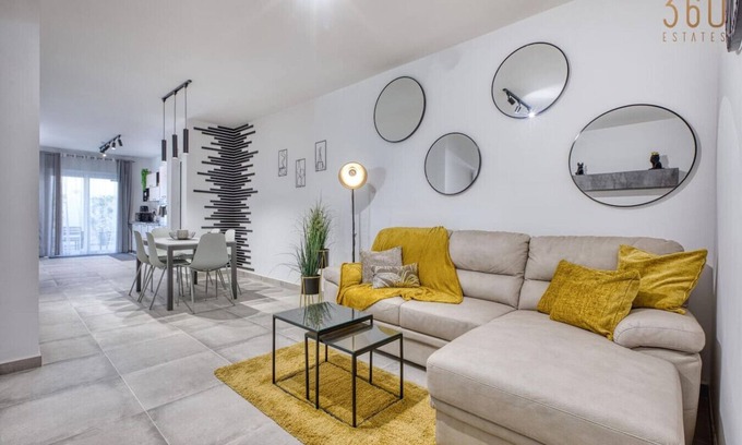 Zabbar Apartamento | Modern Żabbar home with Backyard + Garage Spot!