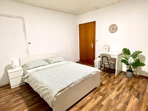 Geilenkirchen Apartamento | Moderne 2 Zimmerwohnung, Nähe Aachen- Niederlande- Belgien