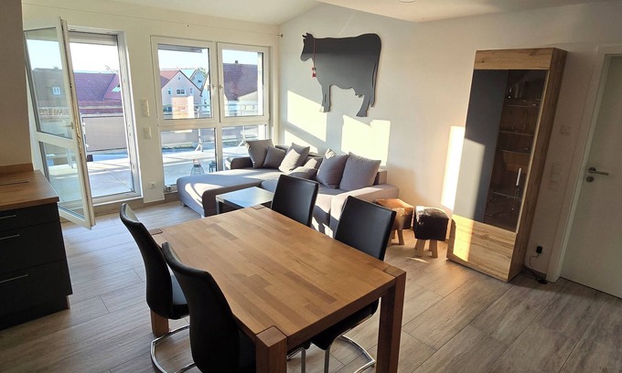 Gunzenhausen Apartamento | Moderne 3 Zimmer Wohnung Panorama mit Großem Balkon für 4P. + Wifi und Parkplatz