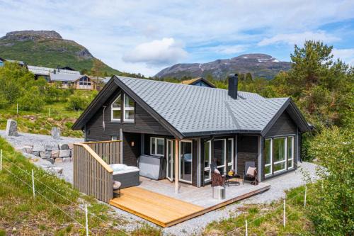 Sykkylven Casa | Moderne hytte på Fjellsætra med Jacuzzi