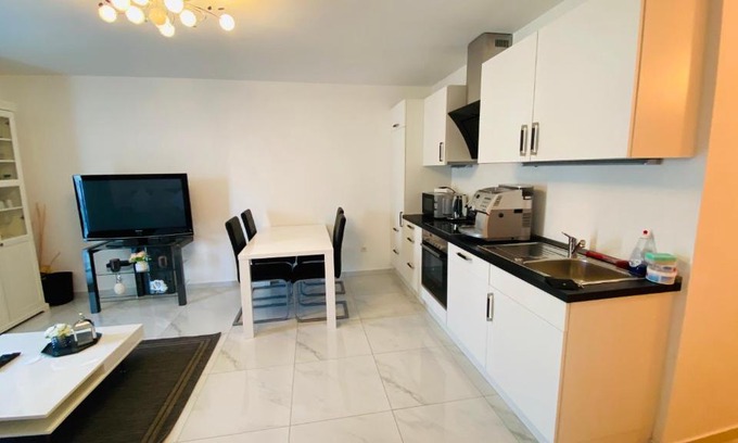 Niederauroff Cama Y Desayuno | Moderne Wohnung im Rhein-Main-Gebiet