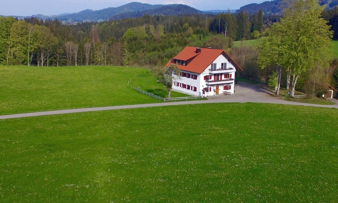 Gestratz Apartamento | Modernes Appartement in Ruhiger Alleinlage